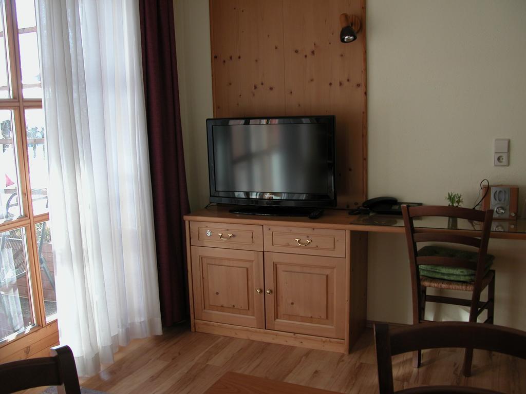 רוהפולדינג Hotel-Restaurant Zum Hirschhaus Inklusiv Chiemgaukarte מראה חיצוני תמונה